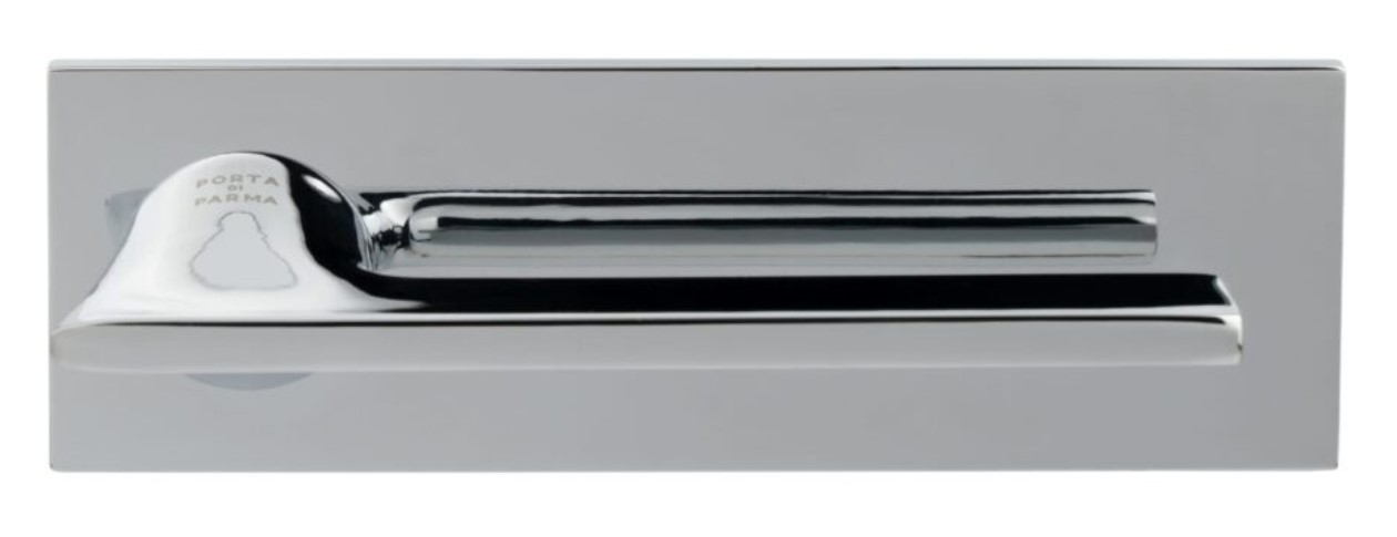 дверные ручки  Porta di Parma Alato на широкой планке полированный хром